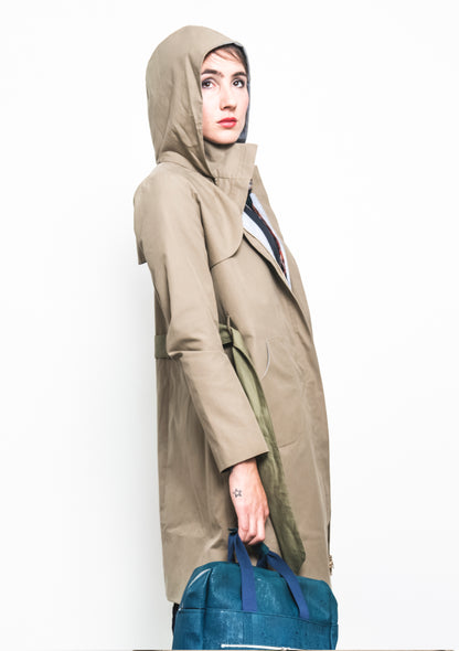 REGN RAINCOAT ALOE GREEN