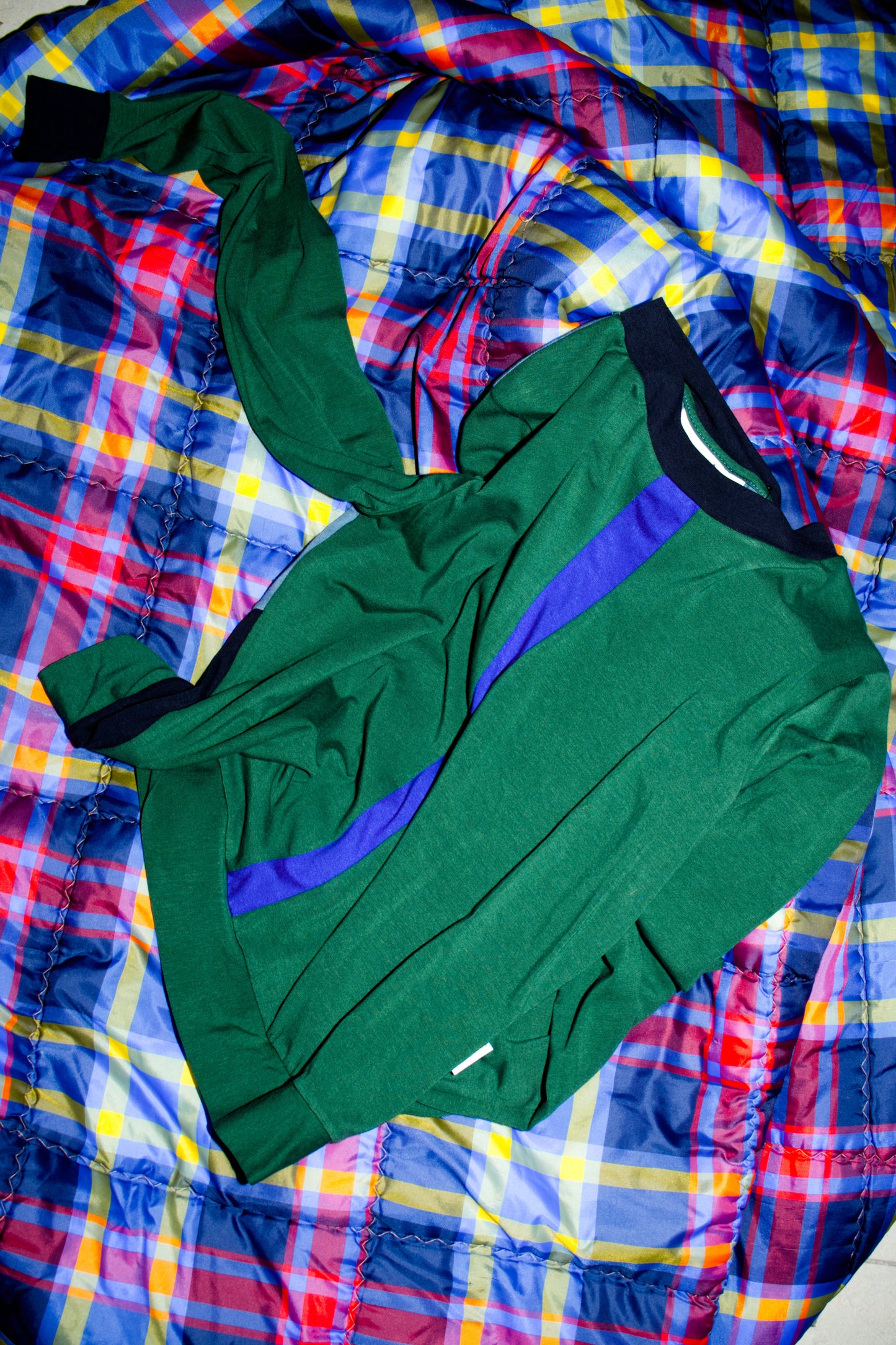 Basic Longsleeve color blk green