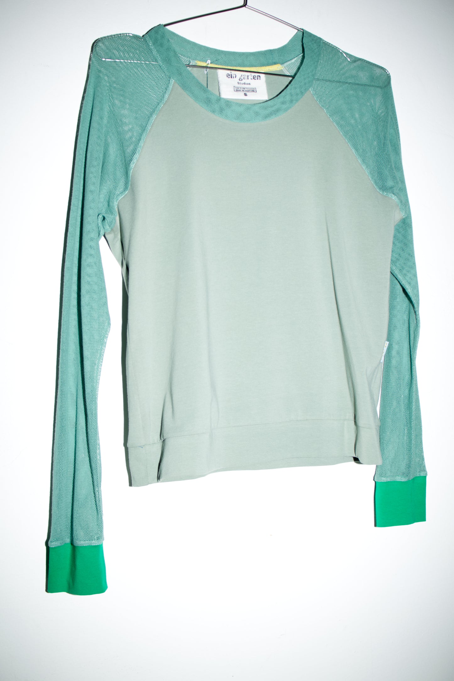 Basic Raglan Longsleeve Mesh